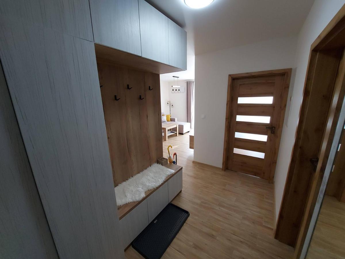Apartman Filip - Pod Lesom Apartment Vysoke Tatry Exterior photo