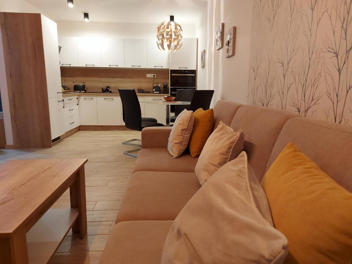 Apartman Filip - Pod Lesom Apartment Vysoke Tatry Exterior photo
